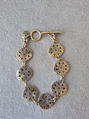 Lucky Brand Gold-Tone Filigree Disc Bracelet